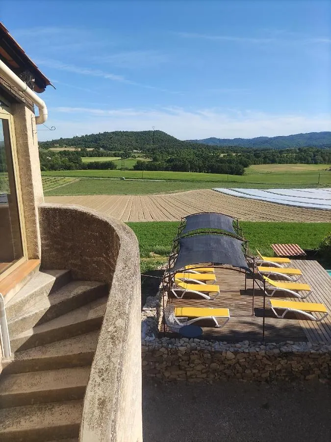Appartement La petite grande à Lurs
