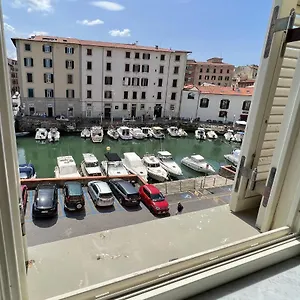 La Di Chiara , Livorno Italien